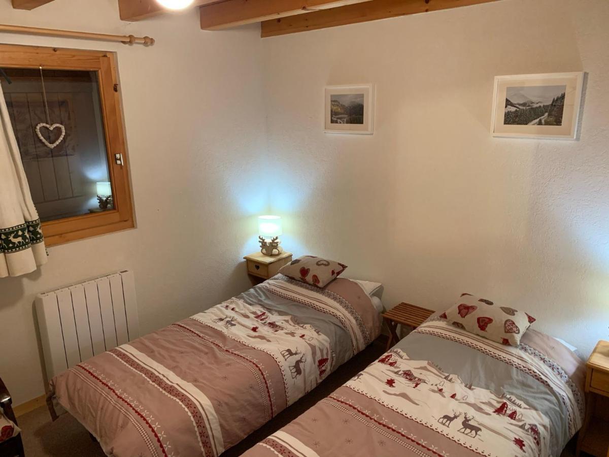 Chalet Proche Morzine Et Lac Leman Wifi Offert Le Biot Exterior photo